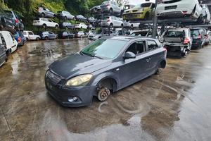 KIA CEED 2008 SOLO PER RICAMBI