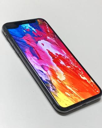iPhone X 64GB — CON PICCOLA ZONA NERA NEL DISPLAY