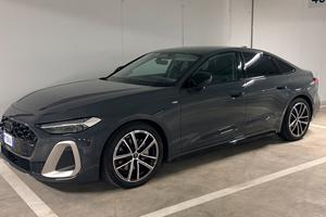 A5 Berlina 2.0 tfsi S line edition 204cv s-tronic