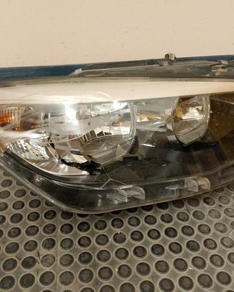 Faro Destro Frontale Bmw 116d 2019 (F40)