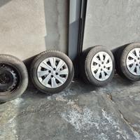 Ruote complete cerchi in ferro da 15 per kia