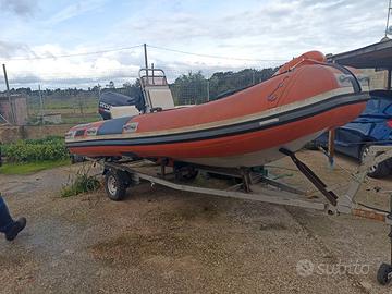 Gommone,carrello e motore