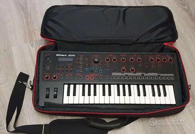 Roland JD-XI Synth + Custodia Rigida