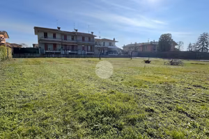 TER. RESIDENZIALE A VISANO
