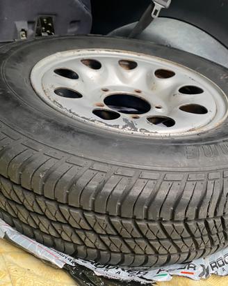 Cerchione  pneumatico ruota bridgestone Suzuki