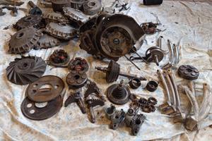 Pezzi Motore Vespa PX GT GTR SPRINT TS e altri 