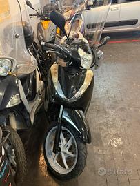 honda sh 300 nero 2008 50.000 km perfetto