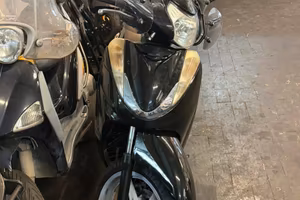 honda sh 300 nero 2008 50.000 km perfetto