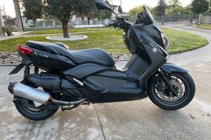 Yamaha X-MAX 400 (072013)