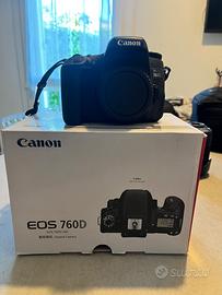 Macchina fotografica Canon con Obiettivo