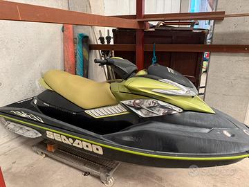 Moto d acqua seadoo rxp 215