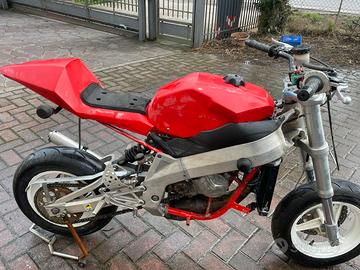 Aprilia con motore seven