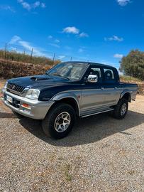 L200 jeep