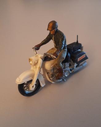 Harley DAVIDSON Sheriff moto Britains scala 1/32