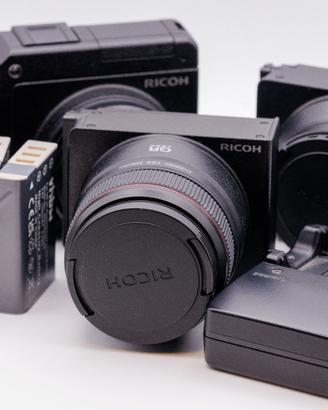 Ricoh GXR + Moduli P10 CCD - S10 - A12 APS-C