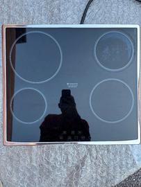 Piano cottura a induzioneHotpoint Ariston KRB640X