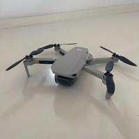 Kit completo Drone DJI mini 2