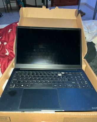 computer portatile dynabook satellite pro