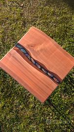 Tavolino in Legno di Ciliegio e Resina