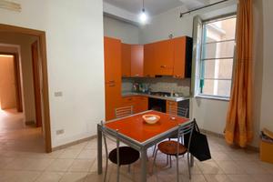 Trilocale oltre accessori in via Salandra