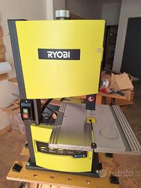 Sega a nastro RYOBI RBS904