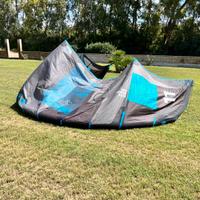 Kitesurf north dice 11