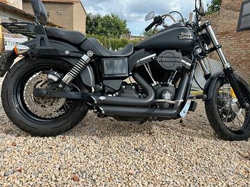 Street bob (FXDB)2012