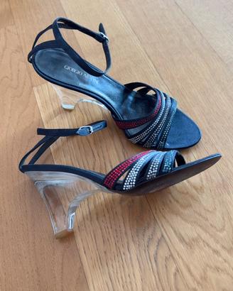 Scarpa di Giorgio Armani numero 37