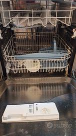lavastoviglie Ariston 
