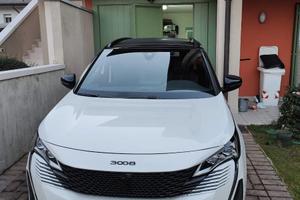 STUPENDA PEUGEOT 3008 eat8 GT Hybrid