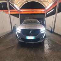 Peugeot 2008 1.5 131cv 