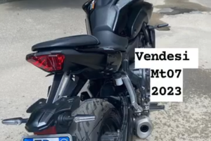 Yamaha MT-07 2023 – 73 CV – 12.788 km – Perfetta