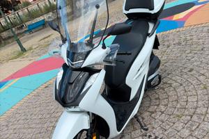 Honda sh125i
