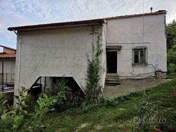 Immobile in asta di 127 m² con 2 locali a Cengio