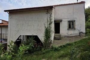 Immobile in asta di 127 m² con 2 locali a Cengio