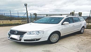 VOLKSWAGEN passat Ecofuel station wagon