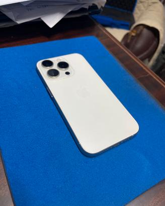 iPhone 15 pro 128 gb