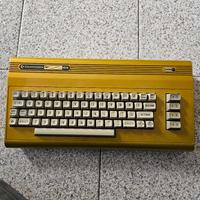 Commodore 64 Gold Replica con Raspberry Pi3