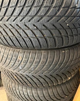 Gomme invernali 235/50 R20