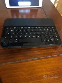Tastiera Logitech bluetooth