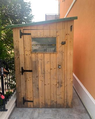 CASETTA IN LEGNO DA ESTERNO  250€