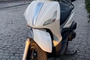 Piaggio Beverly 350 Sport Touring ABS /ARS