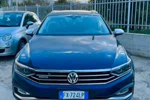 Auto Passat All-track 8 serie