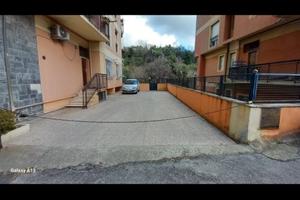 Posto auto scoperto a genova