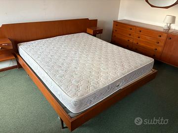 Camera da letto e como’