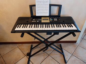 Tastiera Yamaha YPT-220