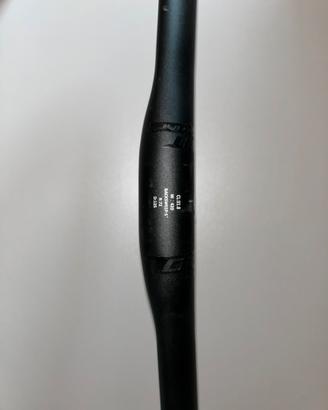 Manubrio gravel Giant 42 cm