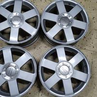 Cerchi in lega (4) da 17" Audi