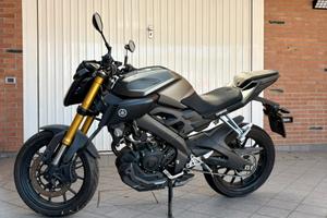 YAMAHA MT 125A