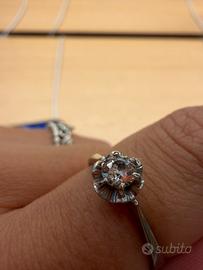 Anello solitario in oro bianco 18kt con diamante